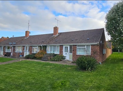 2 Bed Bungalow, Pye Street, SN7
