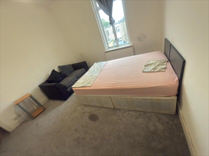 Room in a Shared House, Bengal Road, IG1