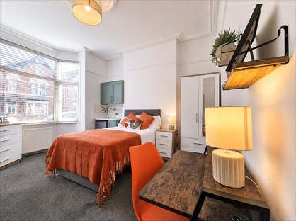 Bedsit, Gillott Road, B16