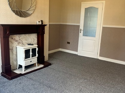 2 Bed End Terrace, Chapel Lane, WF16