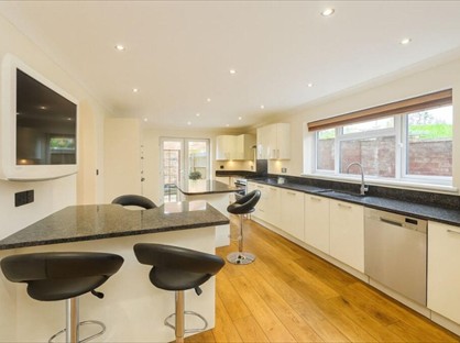 4 Bed Semi-Detached House, Downley, HP13