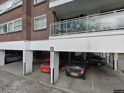 2 Bed Flat, Linksway, NW4