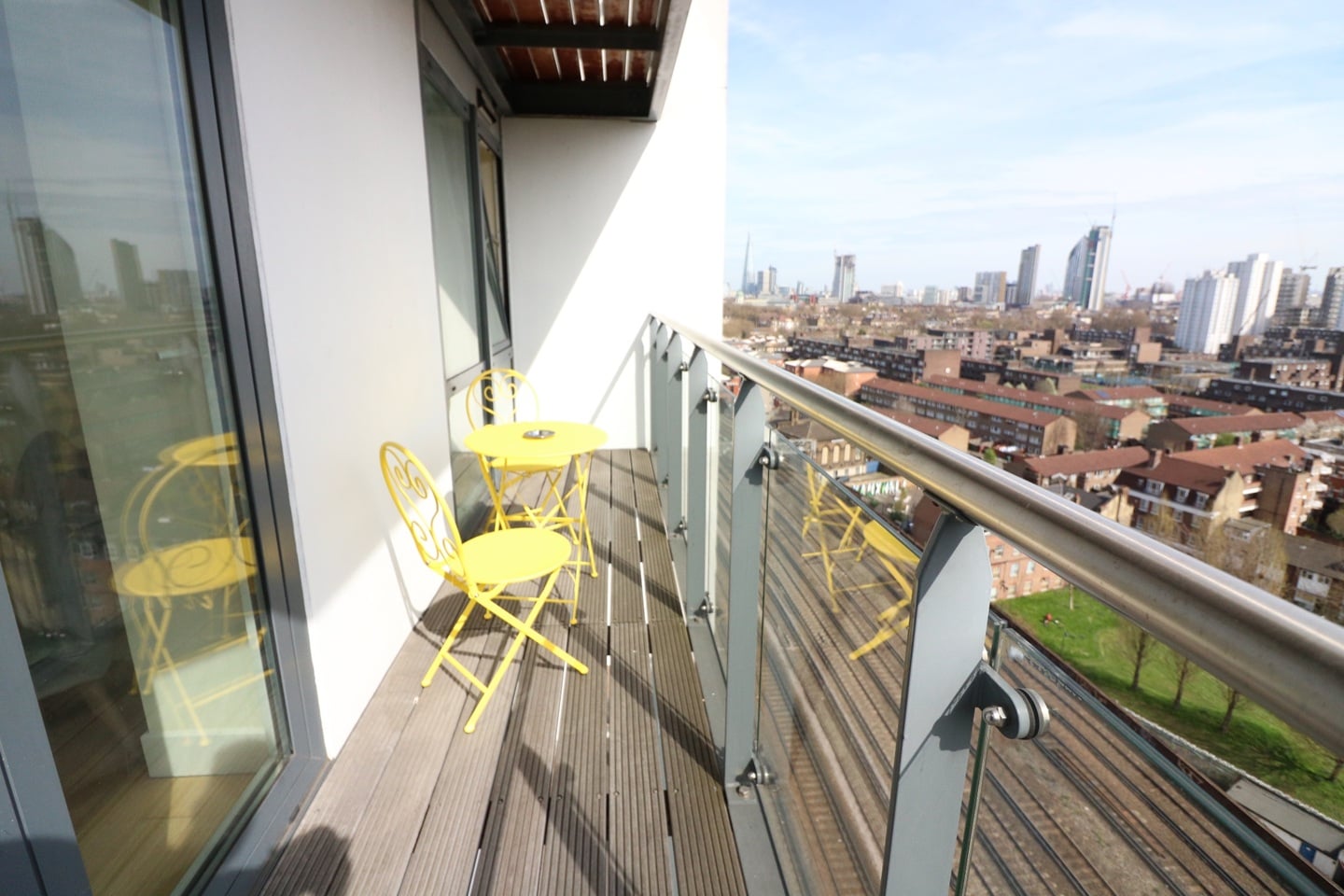 Additional image 8 of 2 Bed Flat, Salamanca Place, SE1, N1 7GU