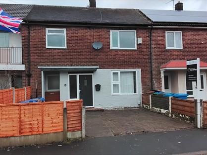 3 Bed Terraced House, Brattray Drive, M24