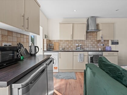 1 Bed Flat, Cowley Road, OX4