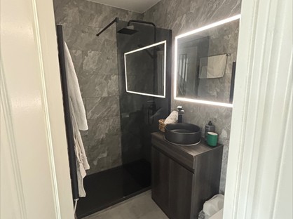 Studio Flat, Sinclair Road, W14