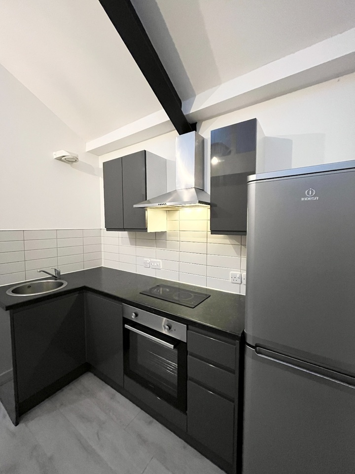 Additional image 3 of Studio Flat, Sir Thomas House, L1, N1 7GU