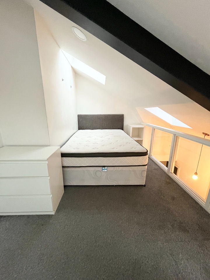 Additional image 4 of Studio Flat, Sir Thomas House, L1, N1 7GU