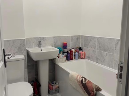 3 Bed Terraced House, Crane Road, HU7