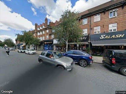 Studio Flat, London, NW11