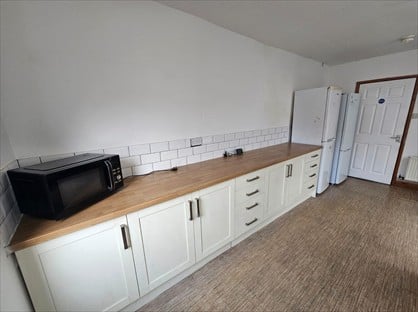 4 Bed Terraced House, De La Pole Avenue, HU3