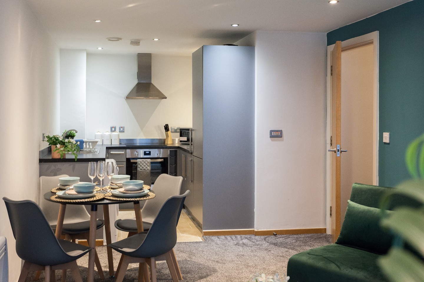 Additional image 16 of 2 Bed Flat, Oldham Place, L1, N1 7GU