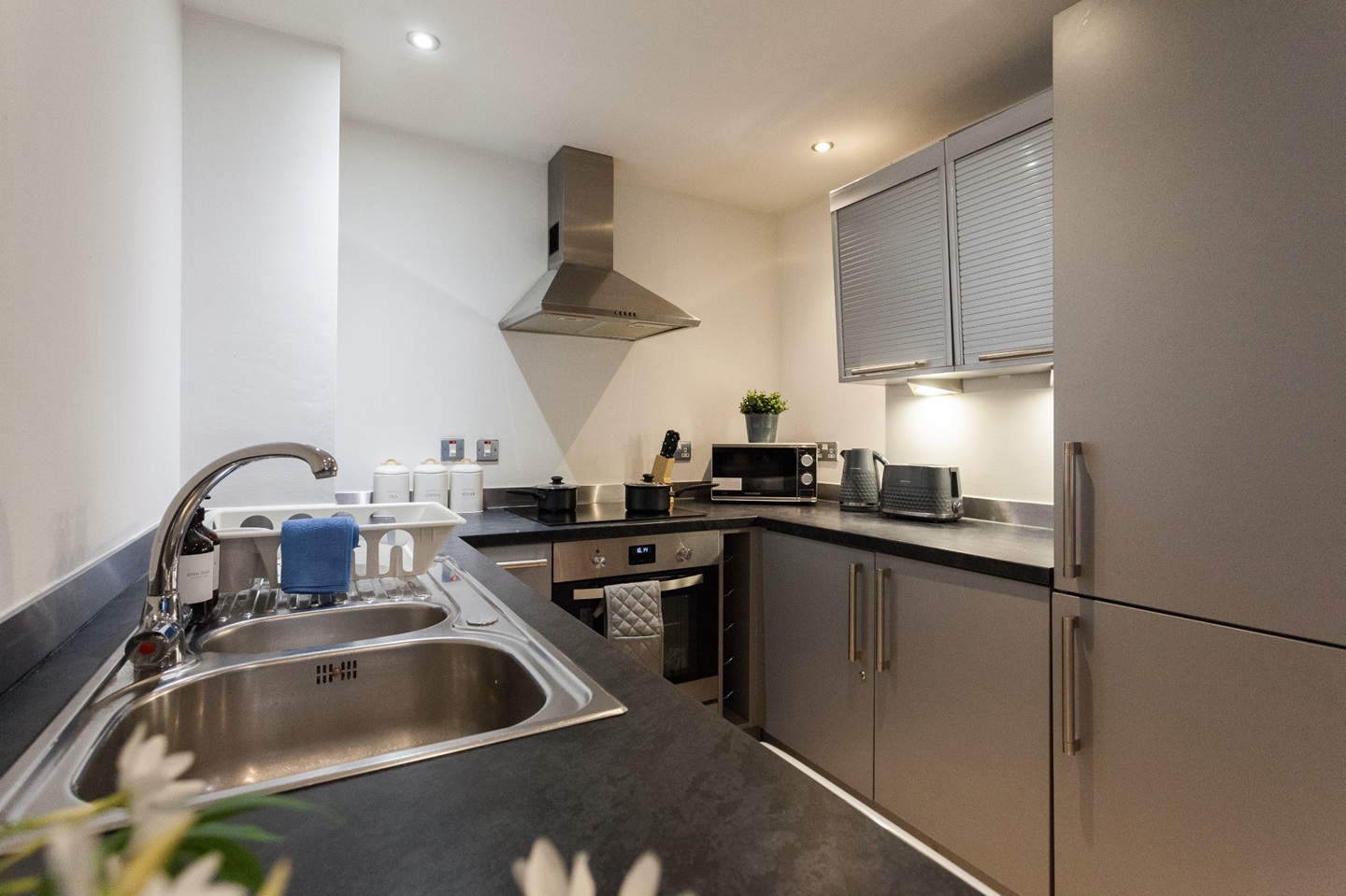 Additional image 30 of 2 Bed Flat, Oldham Place, L1, N1 7GU