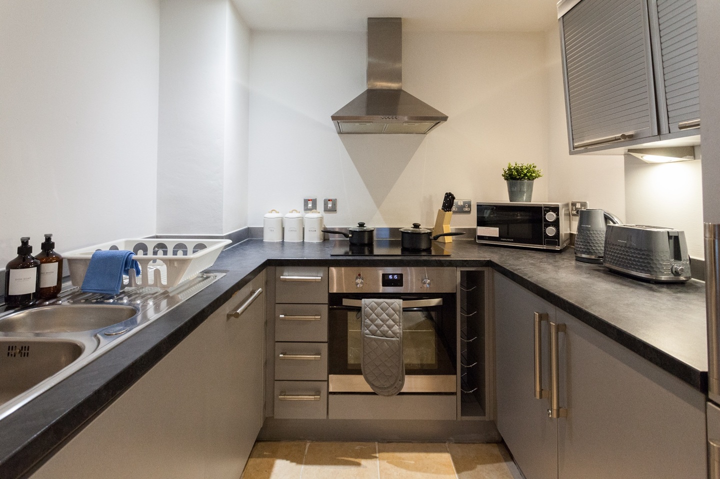 Additional image 31 of 2 Bed Flat, Oldham Place, L1, N1 7GU