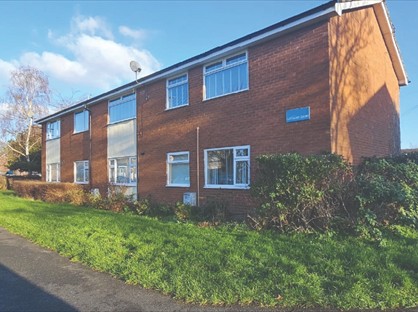 2 Bed Flat, Gateacre Court, CH66