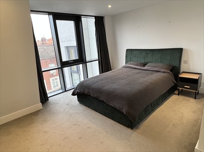 Room in a Shared Flat, Gaumont Place, SW2