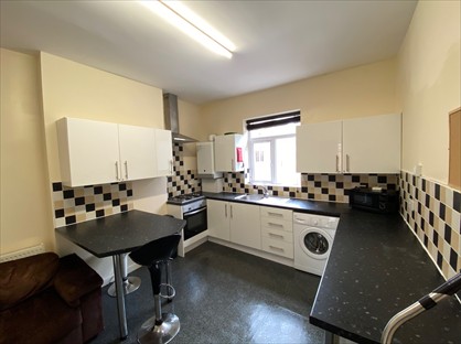 3 Bed Flat, Spring Road, B15
