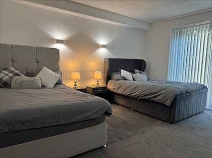 Room in a Shared House, Rochdale Road, OL3