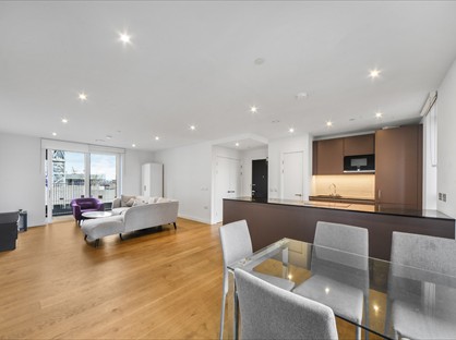 3 Bed Flat, Levy Building, SE17