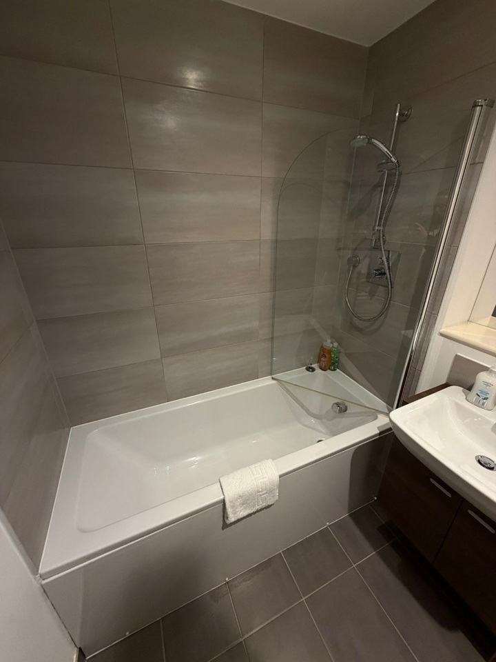 Additional image 7 of Studio Flat, The Strand, L2, N1 7GU