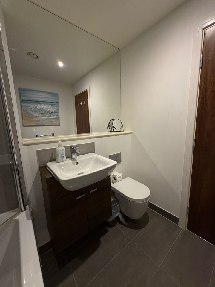 Additional image 18 of Studio Flat, The Strand, L2, N1 7GU