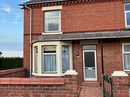 3 Bed End Terrace, Grove Terrace, LL13