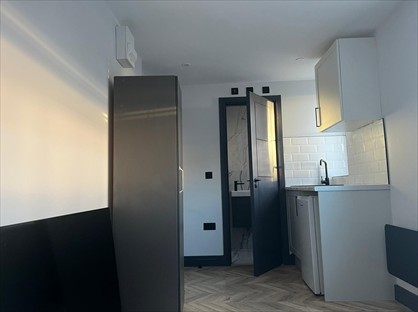 Room in a Shared House, London, SW16