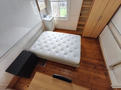 Room in a Shared Flat, Burgoyne Road, N4