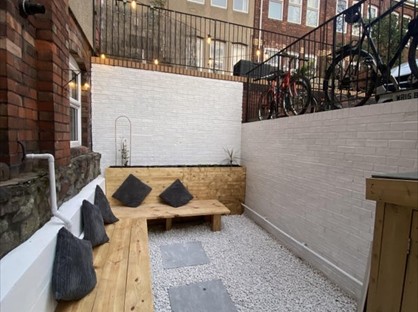 2 Bed Flat, Albert Grove South, BS5