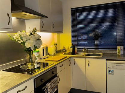 2 Bed Maisonette, Aborn Parade, RG7