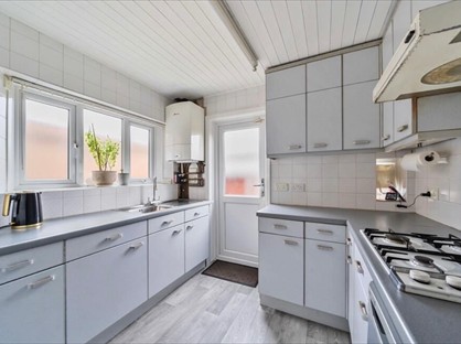 5 Bed Semi-Detached House, Brinkburn Gardens, HA8