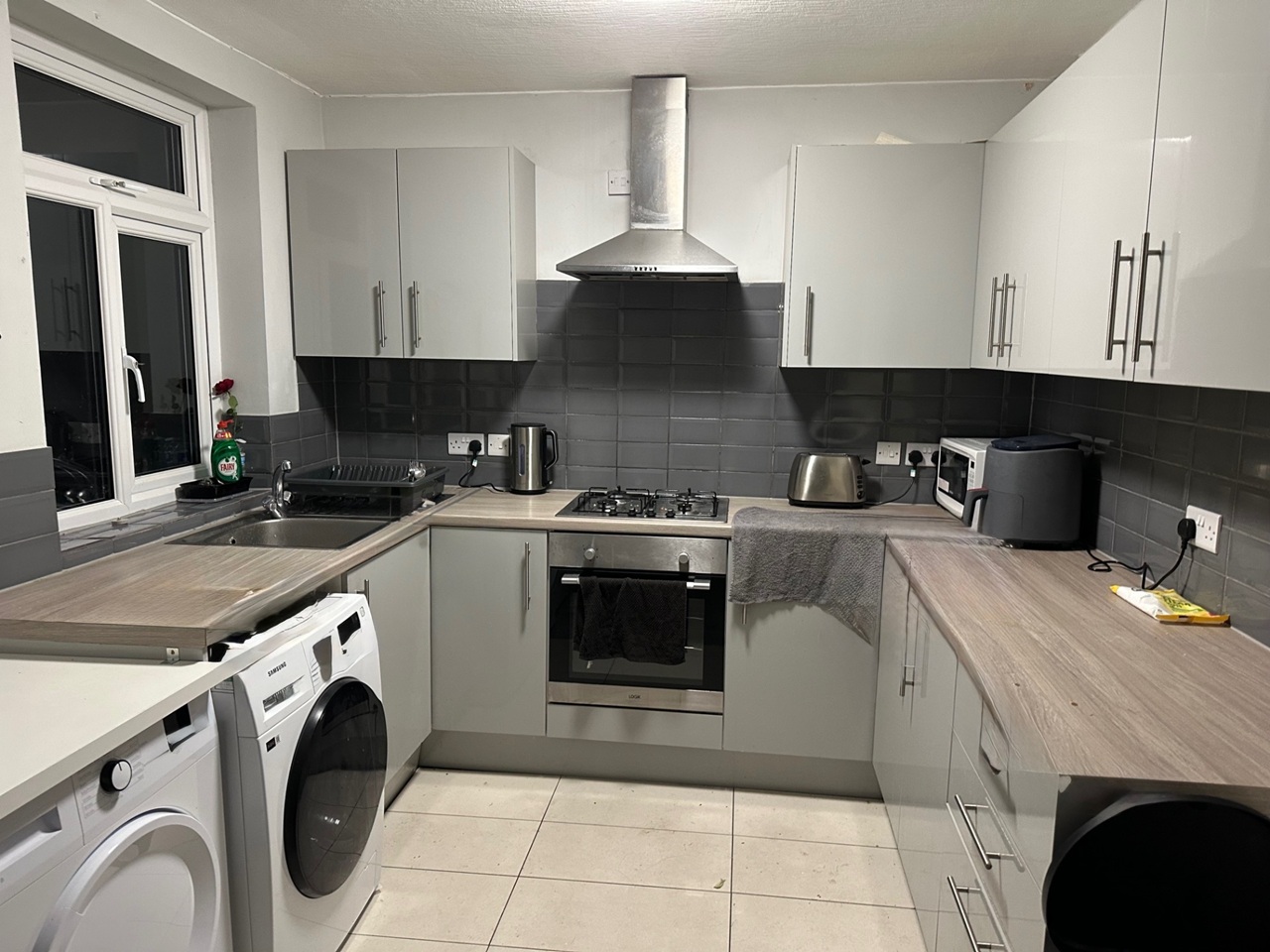 Additional image 4 of Room in a Shared House, Kingsland Avenue, CV5, N1 7GU