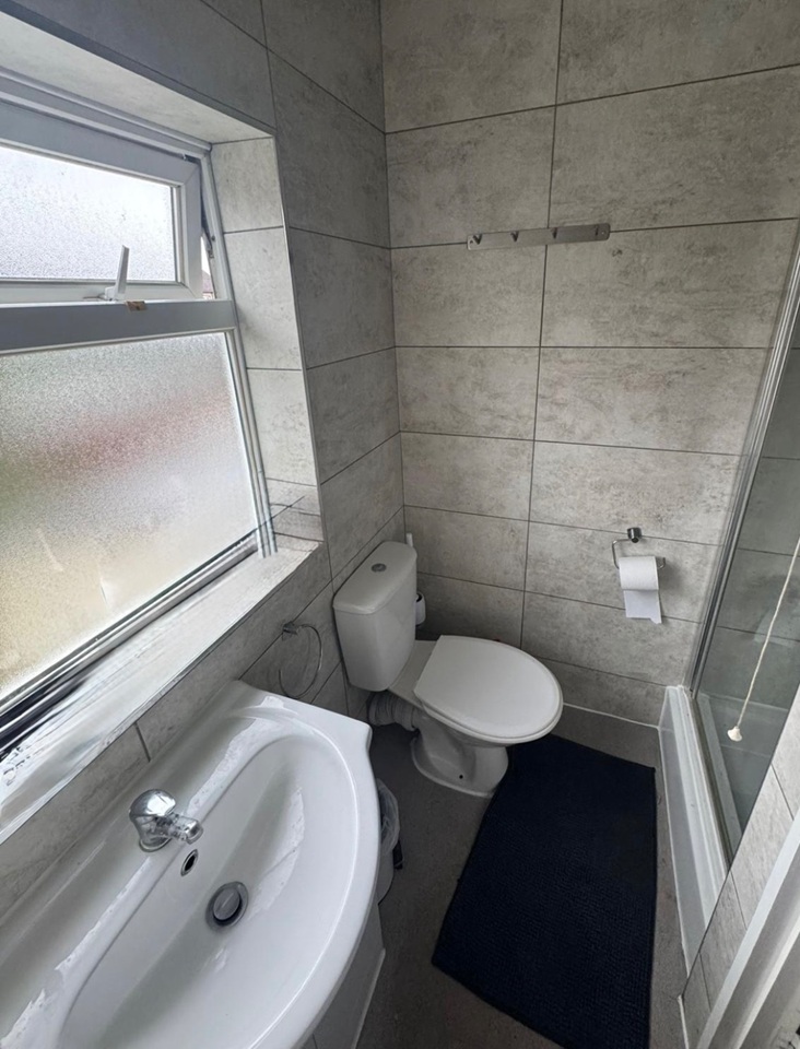 Additional image 7 of Room in a Shared House, Kingsland Avenue, CV5, N1 7GU