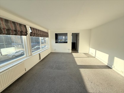 3 Bed Flat, Ingles Rd, CT20