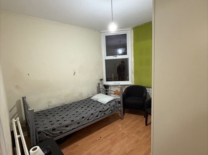 Room in a Shared House, Hampden Road, N8