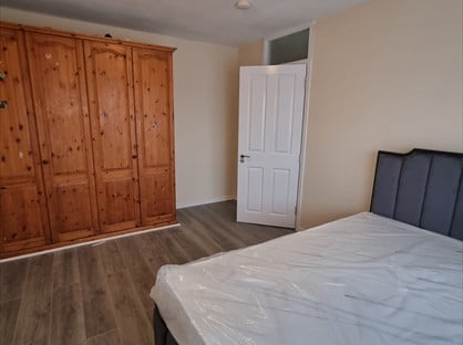 Room in a Shared Flat, Bounces Road, N9