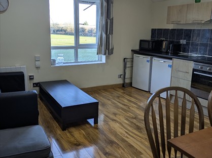 1 Bed Flat, Newport Road, CF24