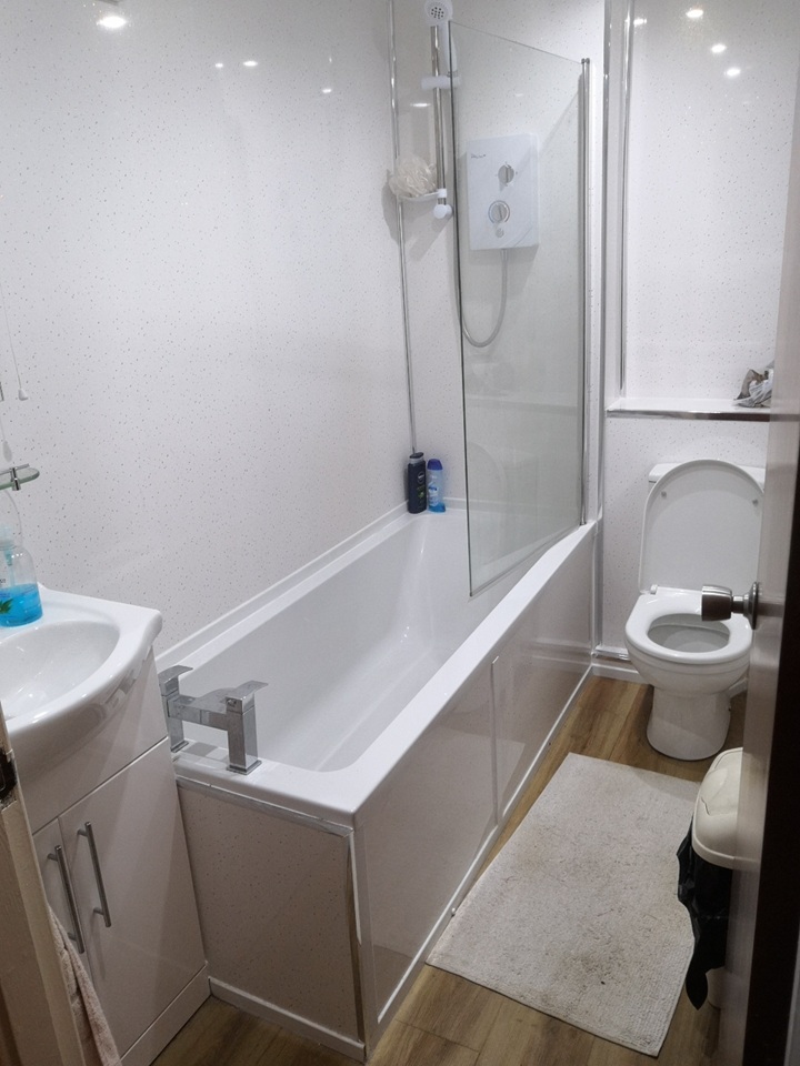 Additional image 8 of 3 Bed Flat, Leyden Court, G20, N1 7GU