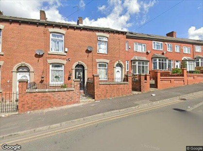 2 Bed Terraced House, Oxford Street, OL9