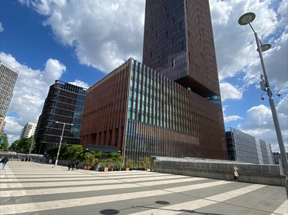 2 Bed Flat, Manhattan Loft Apartments, E20