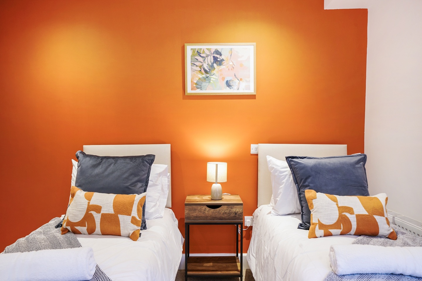 2 Bed Flat, Bridport Place, N1 photo 3