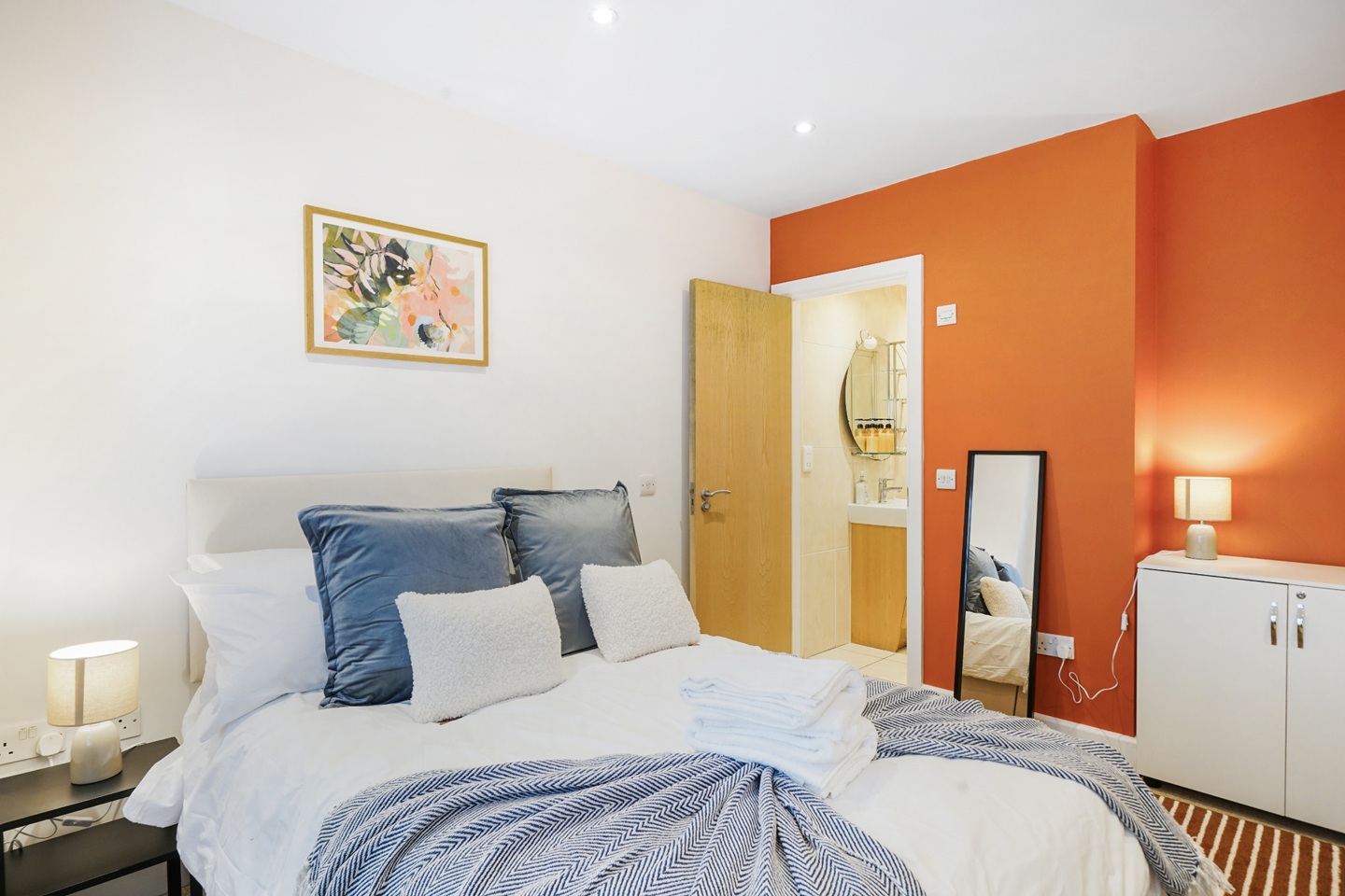 2 Bed Flat, Bridport Place, N1 photo 4