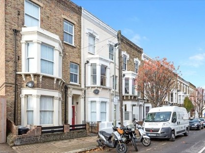 3 Bed Flat, Taybridge Road, SW11