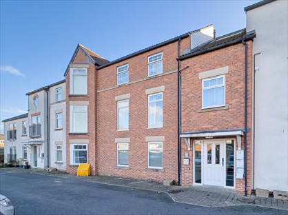 2 Bed Maisonette, Gate House, DL6