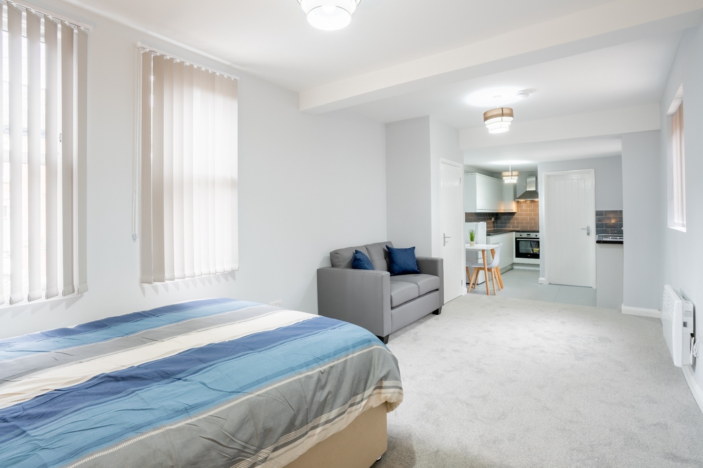Leicester - Studio Flat, Lincoln Street, LE2 - To Rent Now for £875.00 p/m