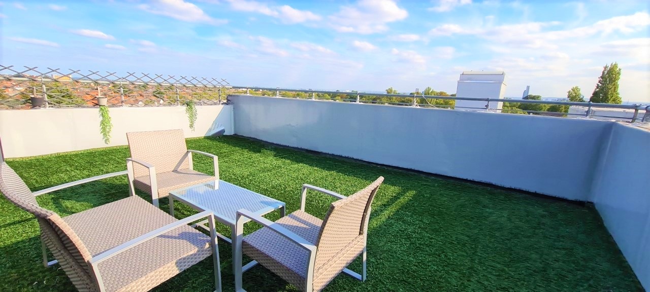Ilford - 2 Bed Penthouse, Invito House, IG2 - To Rent Now for £1,950.00 p/m