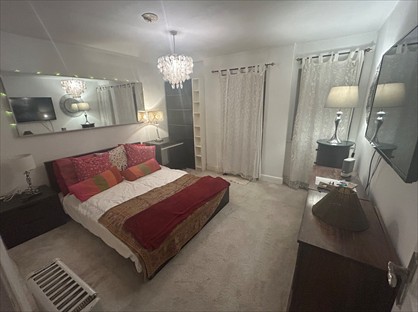 Room in a Shared Flat, Sydney Road, N10