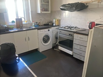 Room in a Shared House, Katherine Road, E6