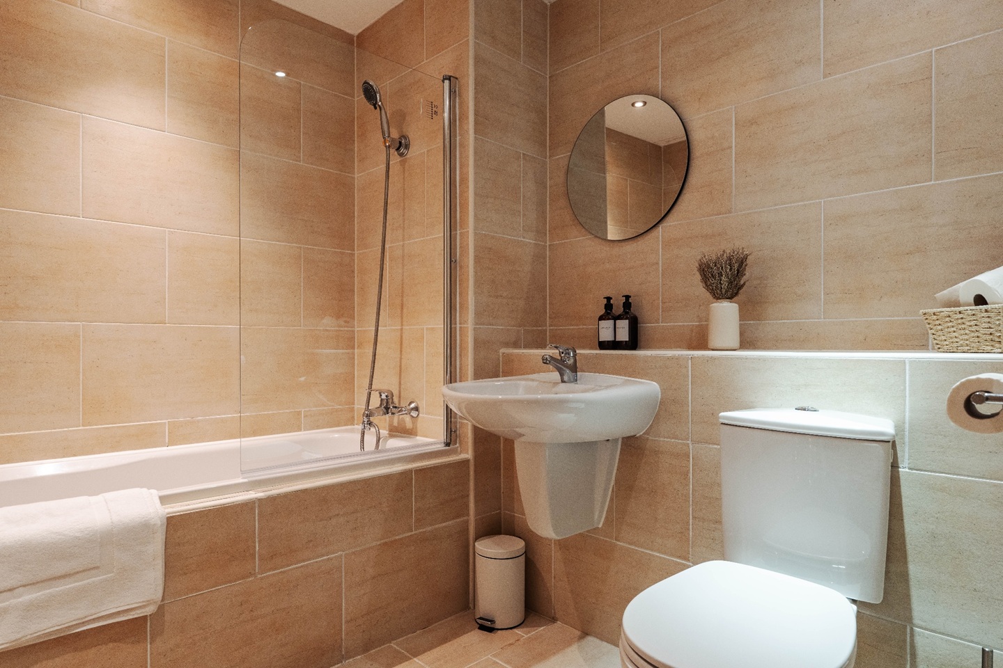 Additional image 14 of 2 Bed Flat, Oldham Street, L1, N1 7GU