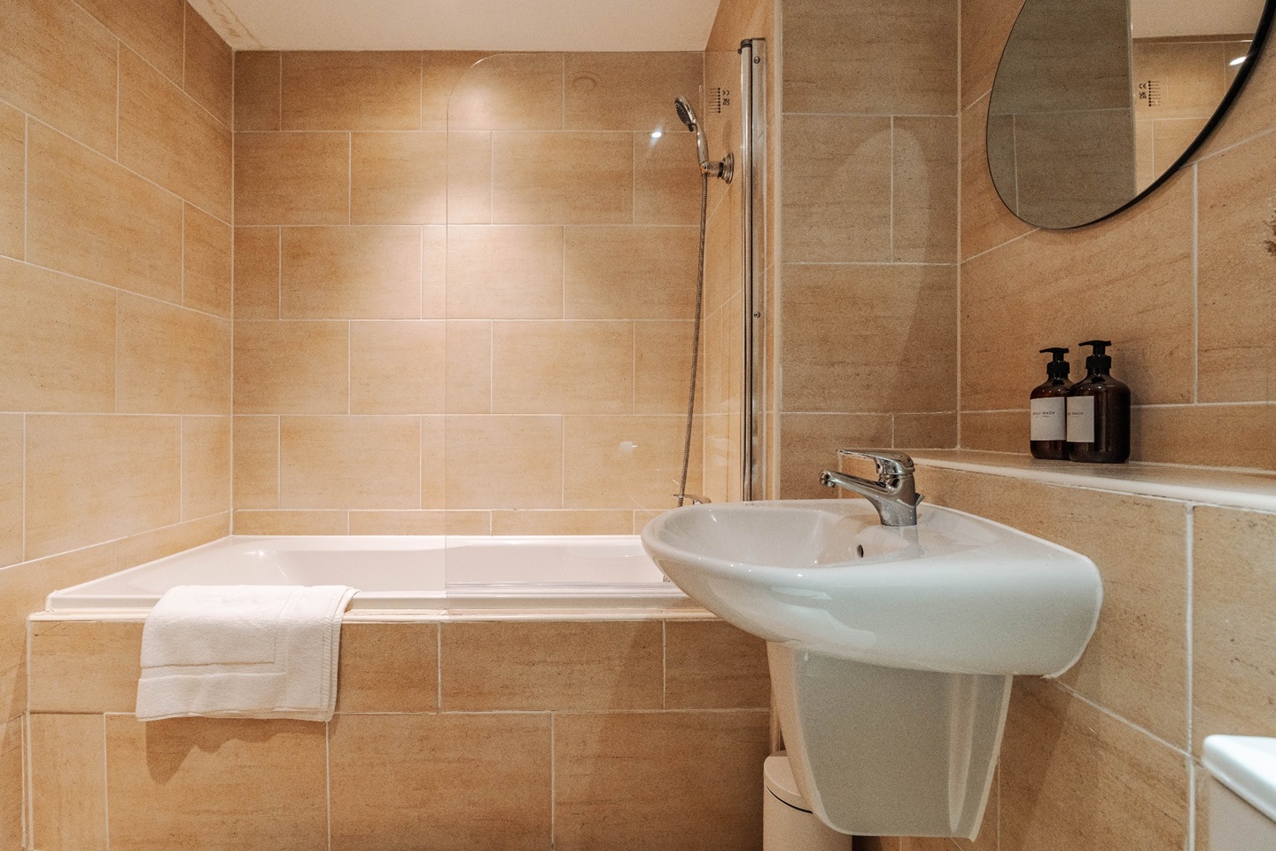 Additional image 21 of 2 Bed Flat, Oldham Street, L1, N1 7GU